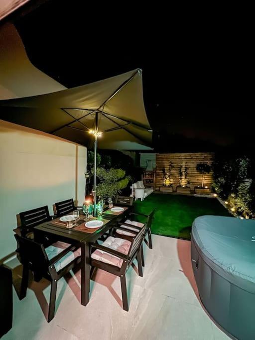 Relaxing Garden Los Cristianos Con Jacuzzi Y Barbacoa Arona  Luaran gambar