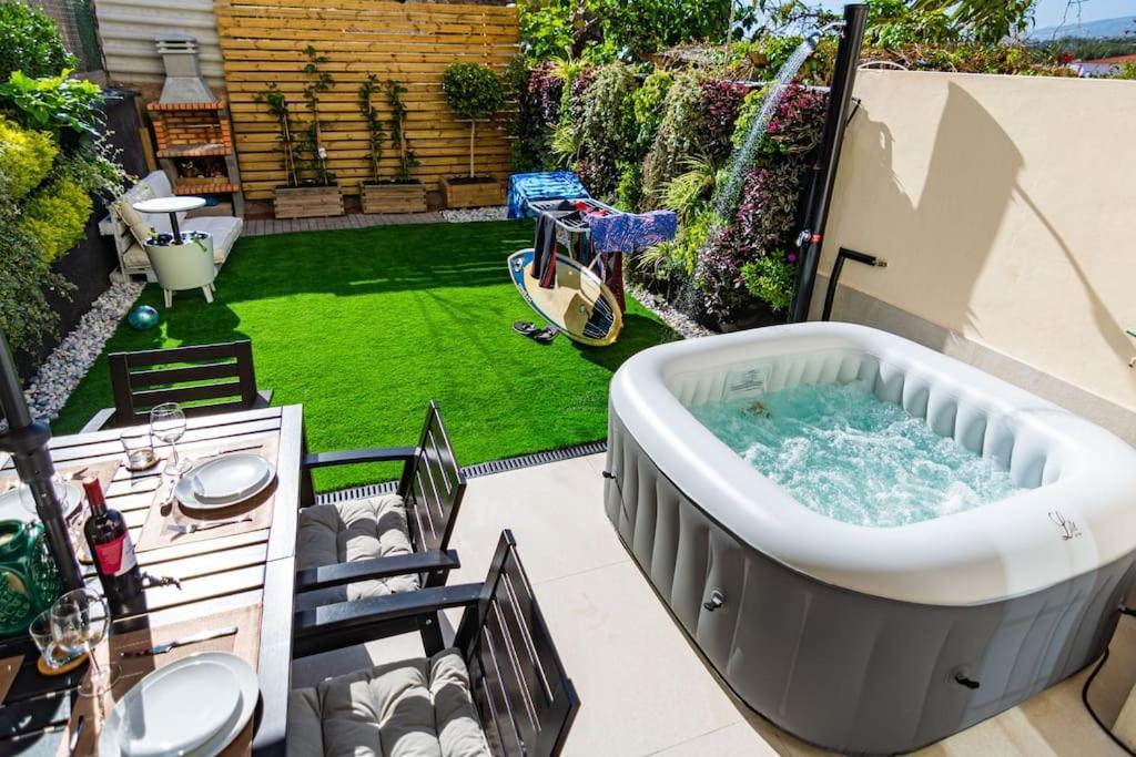 Relaxing Garden Los Cristianos Con Jacuzzi Y Barbacoa Arona  Luaran gambar