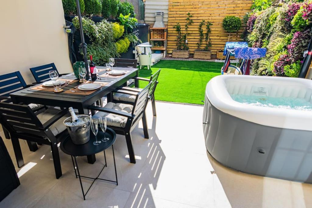 Relaxing Garden Los Cristianos Con Jacuzzi Y Barbacoa Arona  Luaran gambar